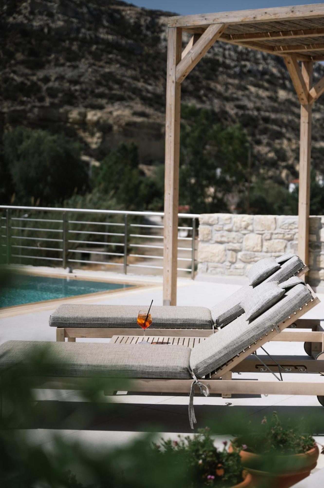 Luxury Villas Ammos In Style マタラ エクステリア 写真
